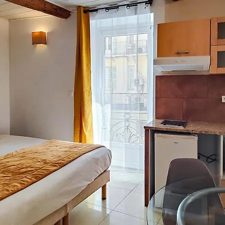 Massena Comfort And Ideal Location Lägenhet